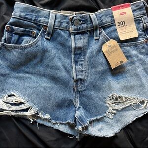Size 28/ Womens 6 - Levi's High Rise 501 Shorts